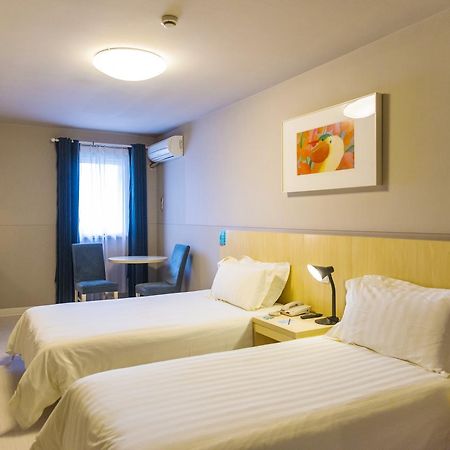 Jingjiang Inn South Pudong Road Tangqiao เซี่ยงไฮ้ ภายนอก รูปภาพ
